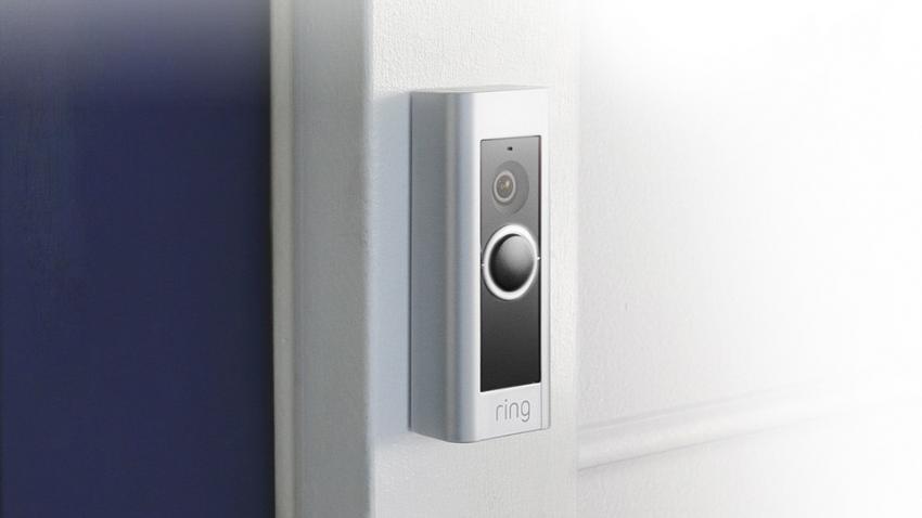 Choosing front door hardware doorbells